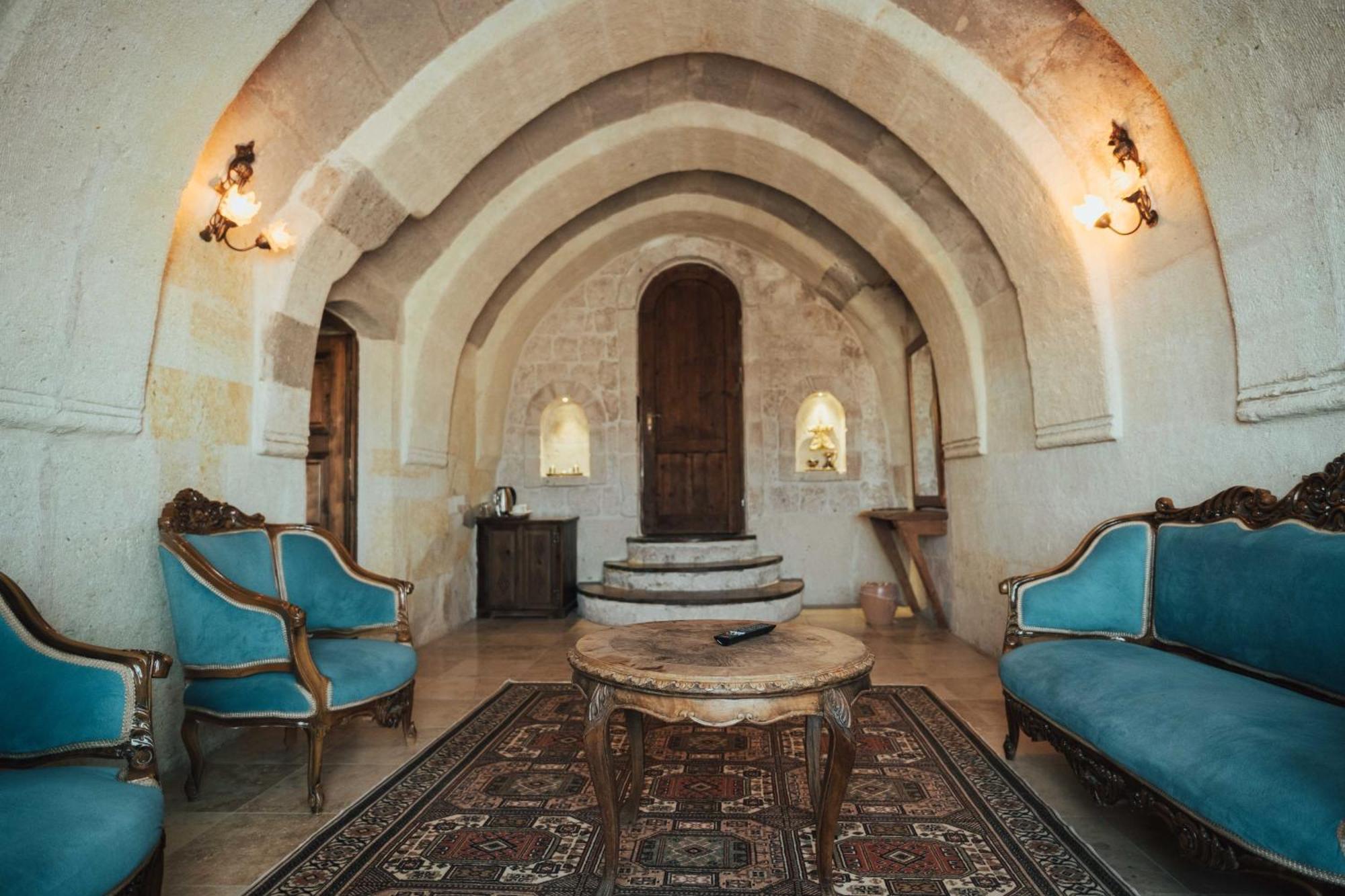 Hu Of Cappadocia - Special Class Hotel Uchisar Exterior photo