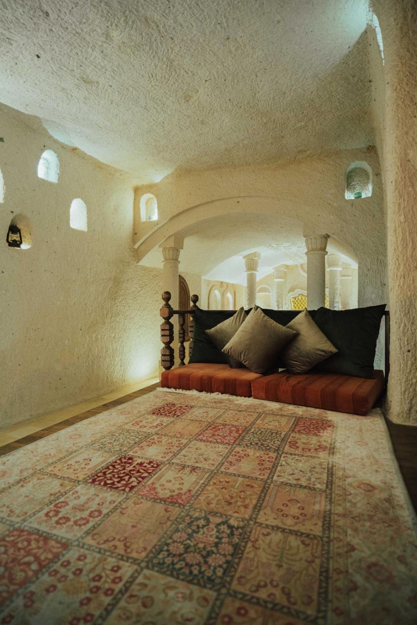 Hu Of Cappadocia - Special Class Hotel Uchisar Exterior photo